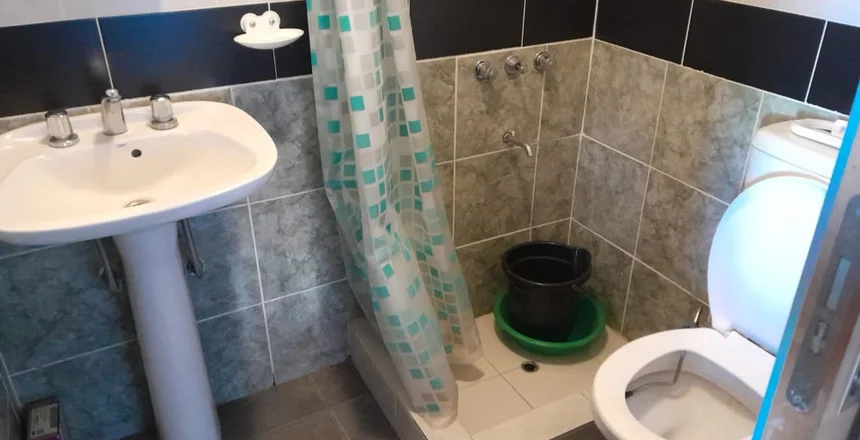 Baño con ducha